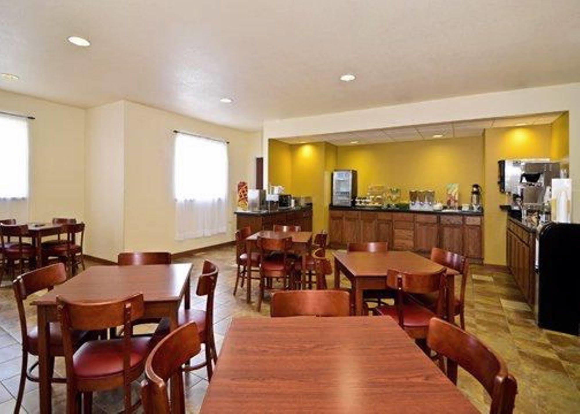 Quality Inn & Suites Park City Εστιατόριο φωτογραφία